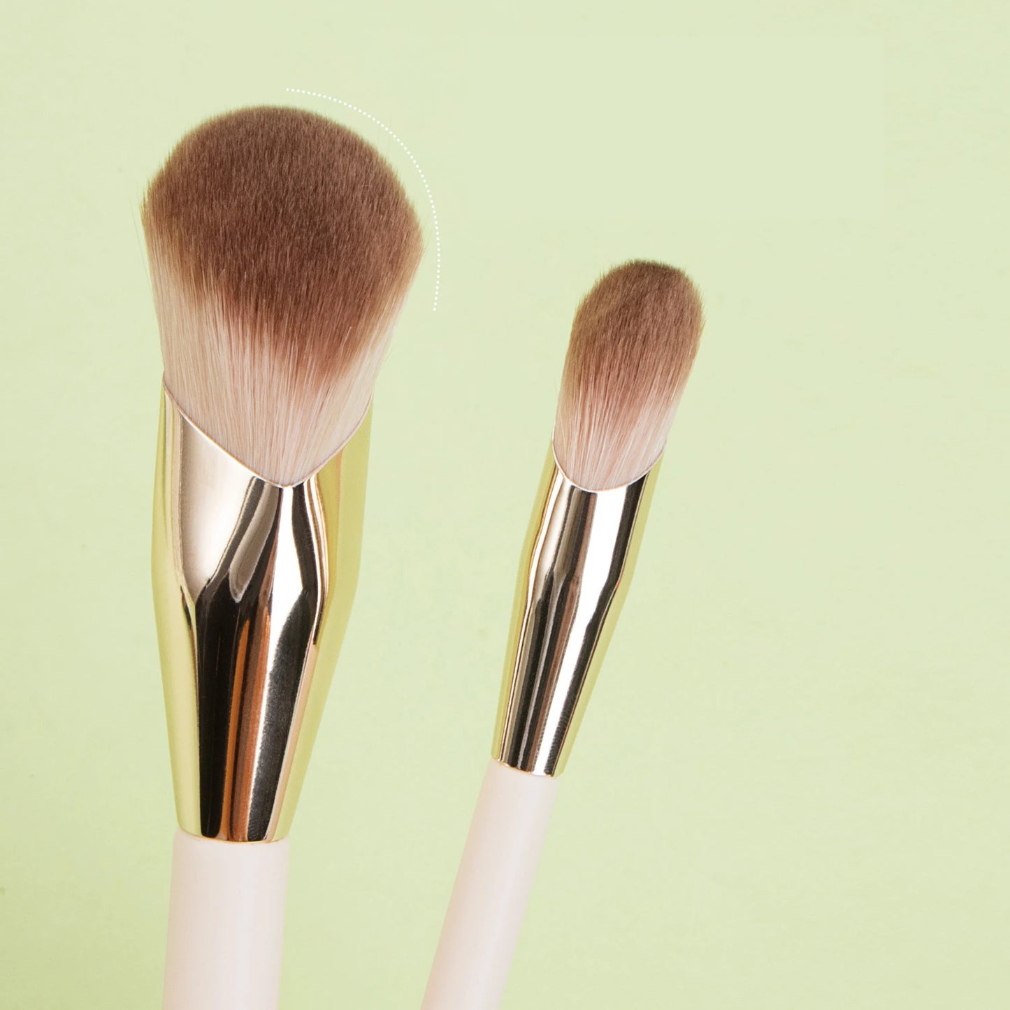 LOYBJ 1/2Pcs Foundation Makeup Brush Oblique Head Liquid Foundation Concealer Cosmetic Blending Brushes Face Contour Beauty Tool